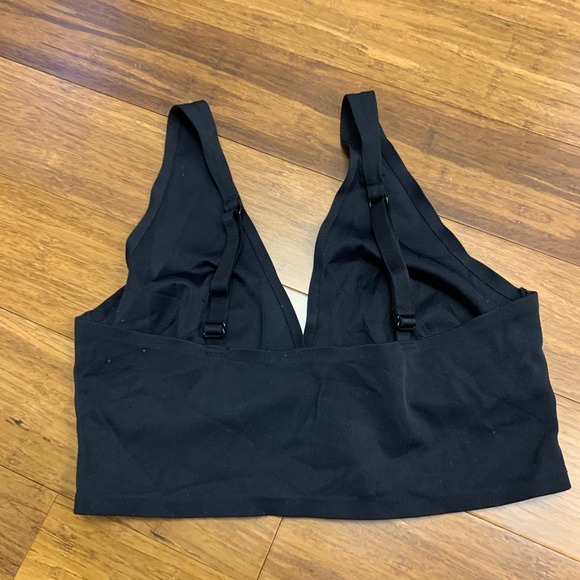 Auden Black Bralette Womens Size Small Deep V-Neck Adjustable Straps Comfortable - Picture 2 of 3